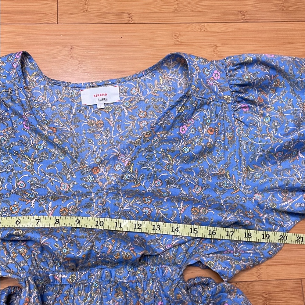 XíRENA Gabrielle Cutout Dress Size Large Blue Floral Midi V Neck Flutter Sleeve - Picture 15 of 16